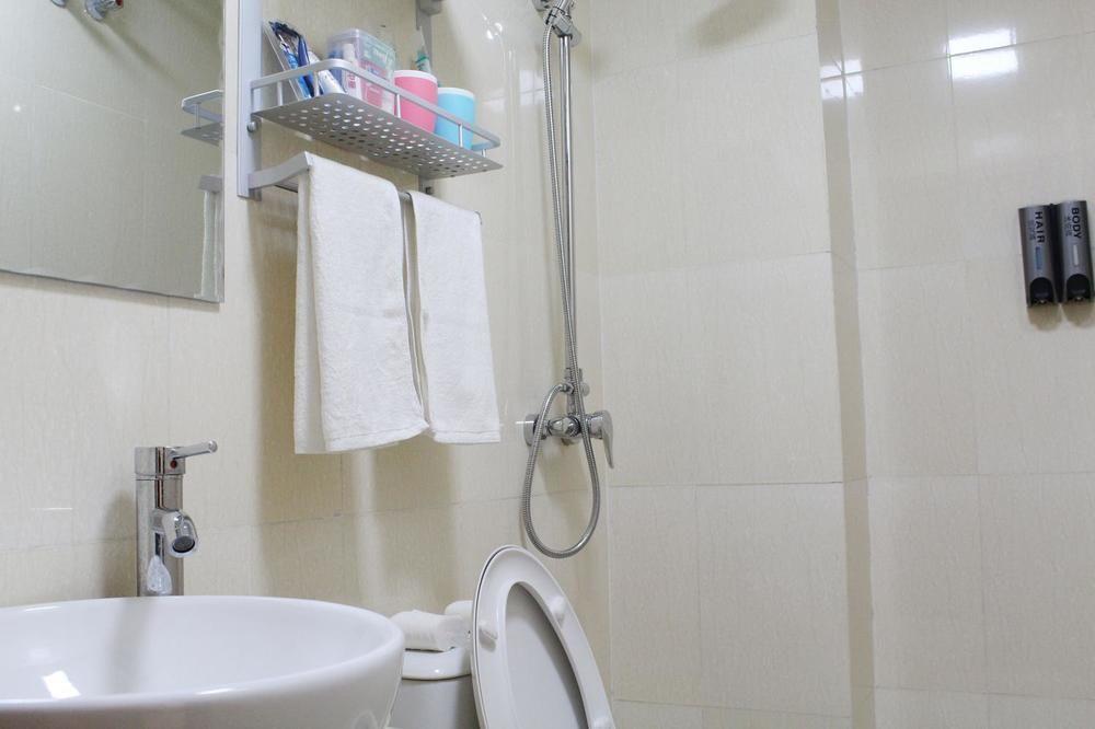 Dalian Kai Bin Business Inn Esterno foto